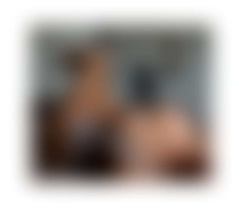 Photos for Stunning Brunette 🔝New in you’re city🥂EMMA 💯Real