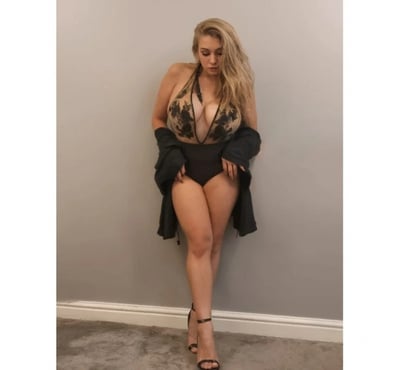 Escort Caister-on-Sea Great Yarmouth - Photos for COLOMBIAN LOLA HOT NEW IN TOWN