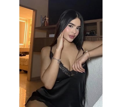 Escorts Surrey Quays Station South East London - Photos for RELAXED, SEXY AND NATURALLY ATTRACTIVE ❤️‍🔥🌸