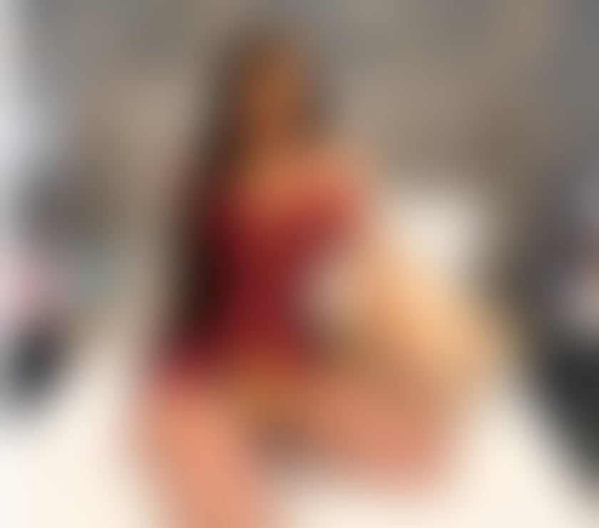 Photos for Brazilian Party Girl 🇧🇷🥂💦