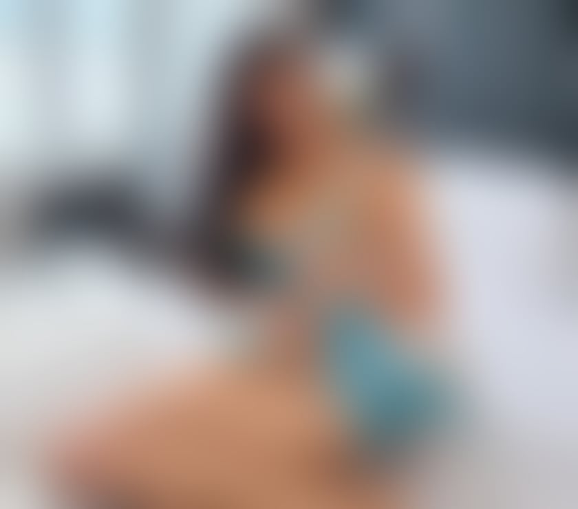 Escorts South East London Croydon - Photos for Gaby 🤎🧡🍫 PARTY ANY TIME 🍇💜🍇