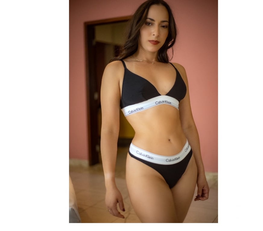 Escorts Lancashire Preston - Photos for Elena , Natural Beauty, Party