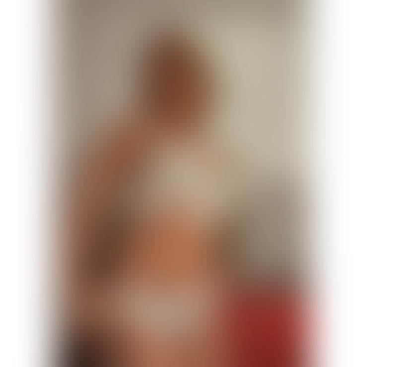 Escorts Hyde Park Leeds - Photos for BLOND MILF SEXY OUTFIT& 👠👠. WHATSAPP VIDEO CONFIRM