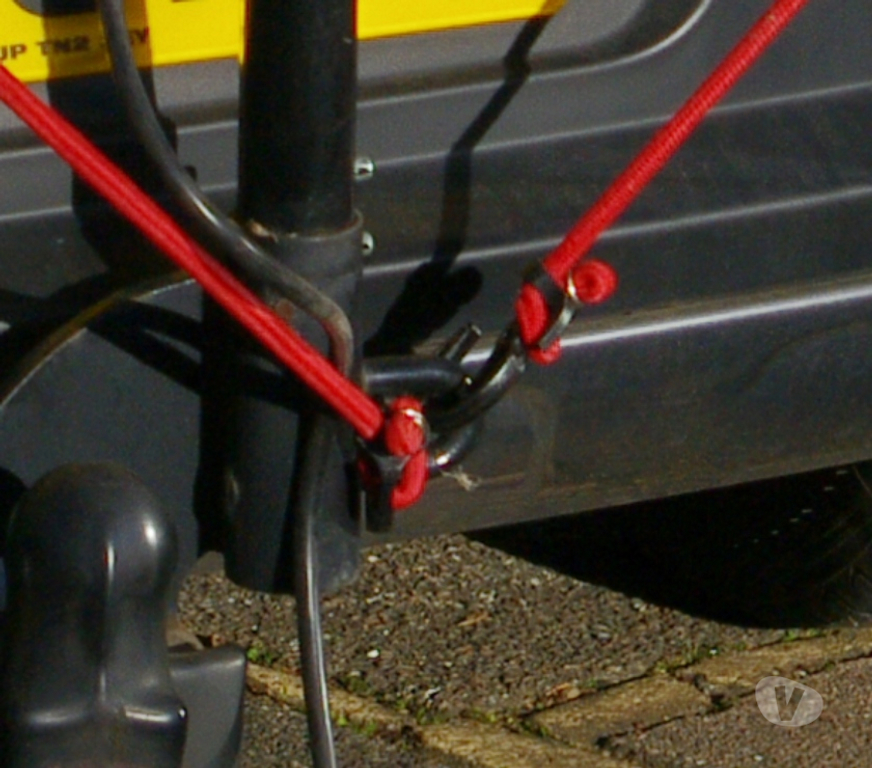 car spares South East London Bromley - Photos for Whitter towbar cycle rack