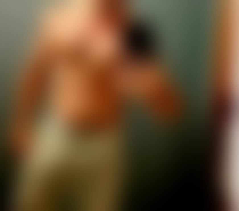 Escorts Bristol Bristol City Centre - Bristol - Photos for Travelling Male Escort