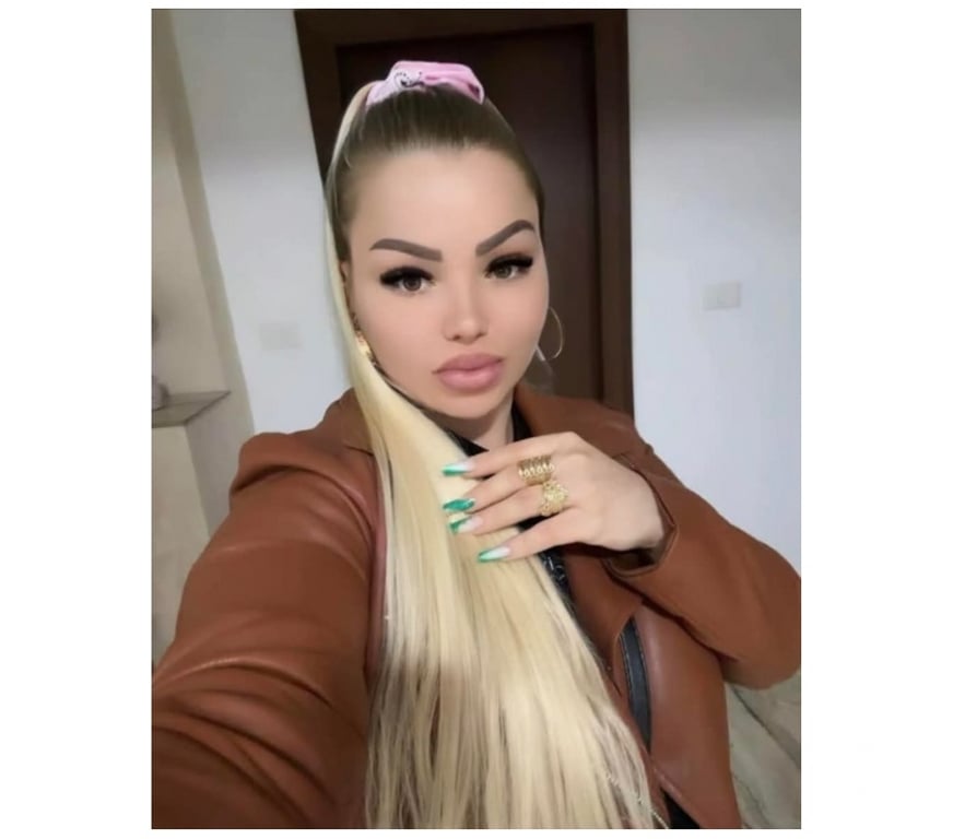 Escorts Worcestershire Bromsgrove - Photos for Amyra❤️PARTY GIRL❤️ONLY OUCALL❤️