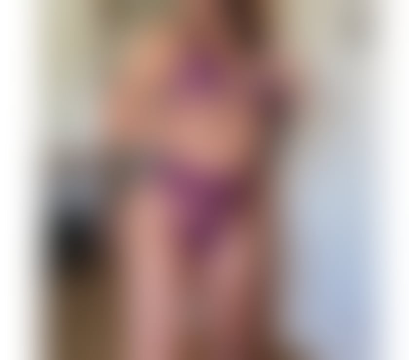 Escorts Warrington Warrington Town Centre - Warrington - Photos for Mia in Warrington 👅😈