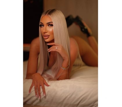  Escorts & Erotic Massage High Wycombe Buckinghamshire - Photos for My name is Melissa and I'm new in your city.