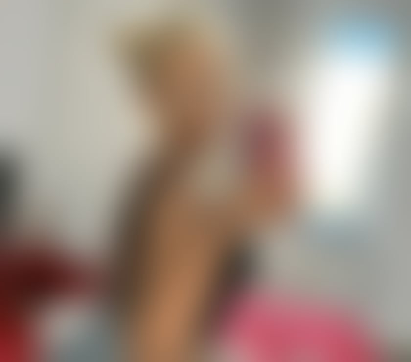 Slough Town Centre - Slough — hello, my name is Casandra💋