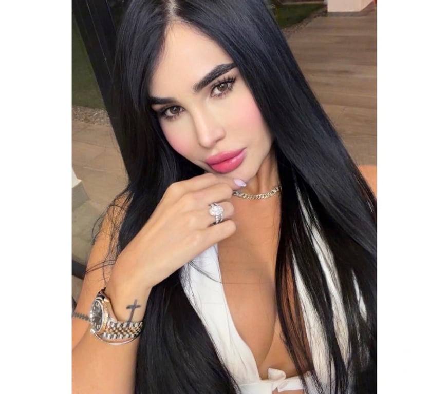 Escorts West London Notting Hill - West London - Photos for BRUNETTE 🌸 SWEET & SEXY 😘 NEW IN TOWN