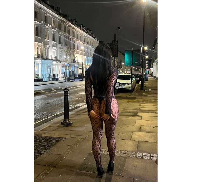 Escorts West London Acton - West London - Photos for 🔥PARTY , PARTY , PARTY 🔥