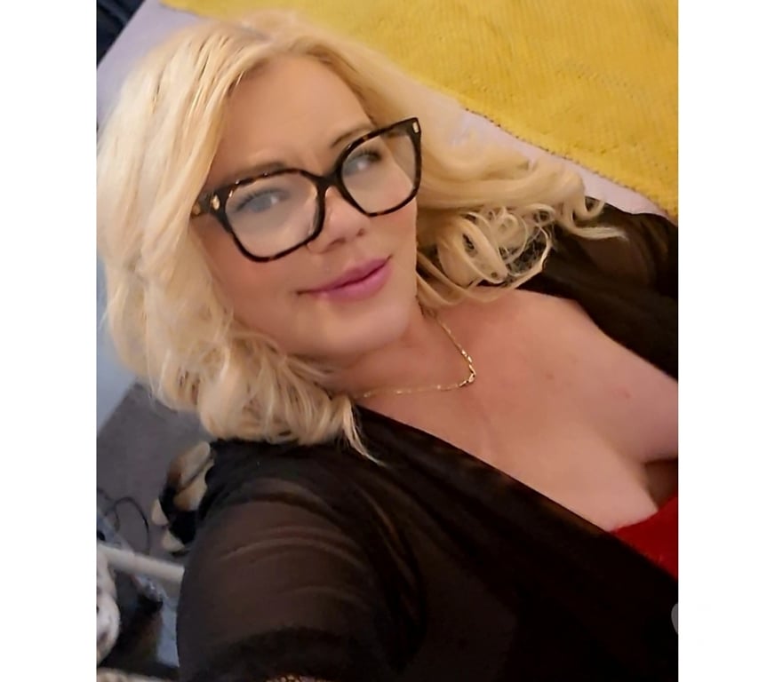 Escorts North London Edmondton Green Station - North London - Photos for Sexy Alexa Milf Best bj no rush 😘 💋💋💋
