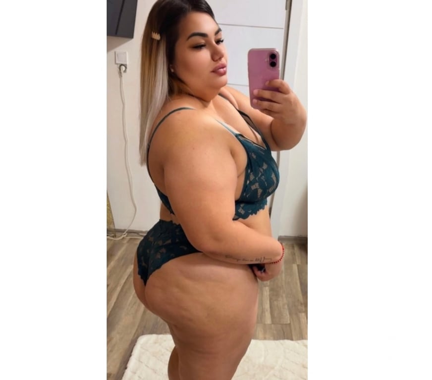 Escorts North London Edmonton - North London - Photos for Chubby ajlin in edmonton 💋