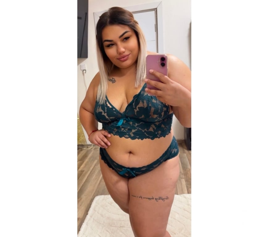 Escorts North London Edmonton - North London - Photos for Chubby ajlin in edmonton 💋