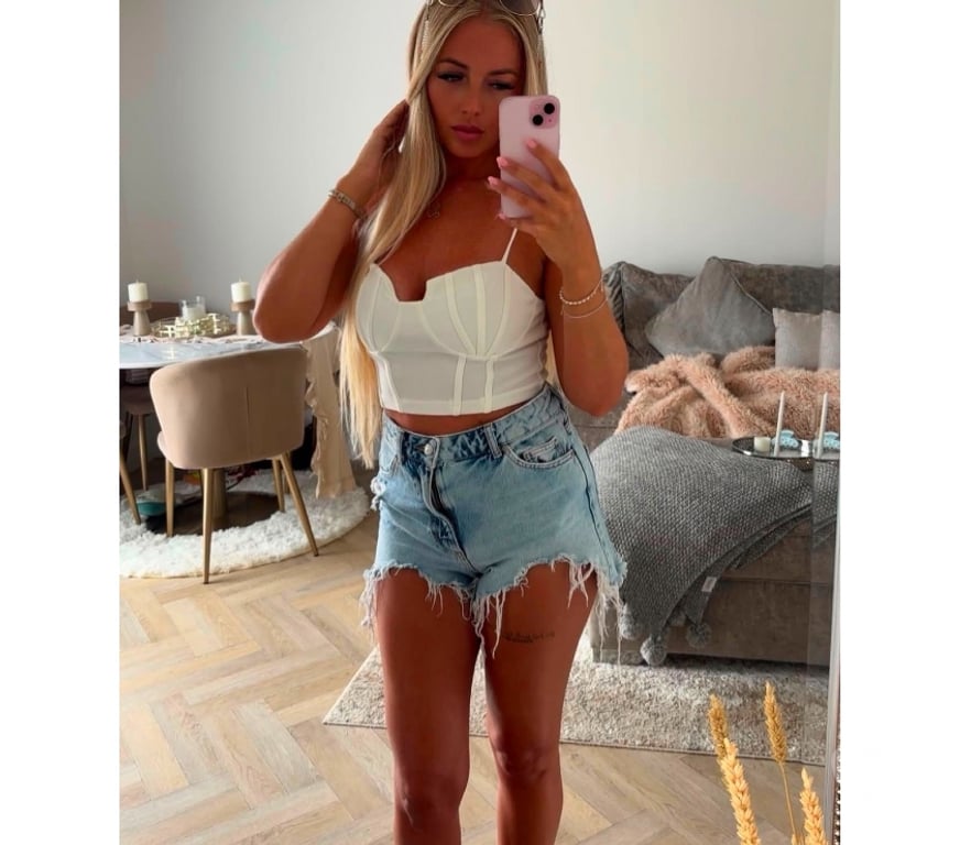 Adult Entertainment Central London London Bridge Station - Central London - Photos for Let's chat with your girl 07523116572