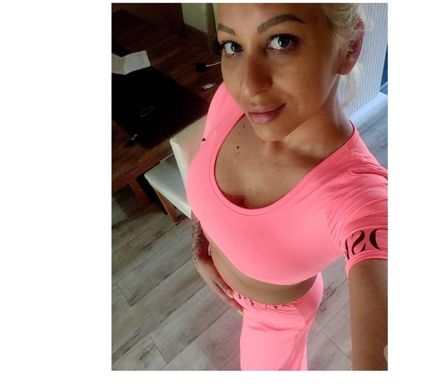 Escorts North West London Queensbury - Harrow - Photos for 🩷🩷Hi guys!! Mia🩷🩷