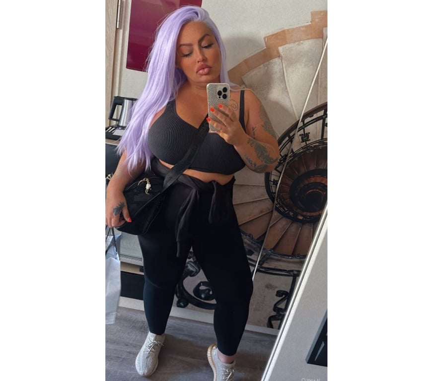 Escorts Devon Exeter - Photos for Magiclondon69 Busty Milf Exeter 🥰😍☝🏻