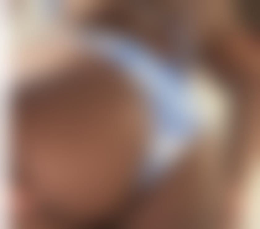 Escorts West London Hounslow - Photos for (HANGER LANE)CHOCOLATE ISLAND GIRL