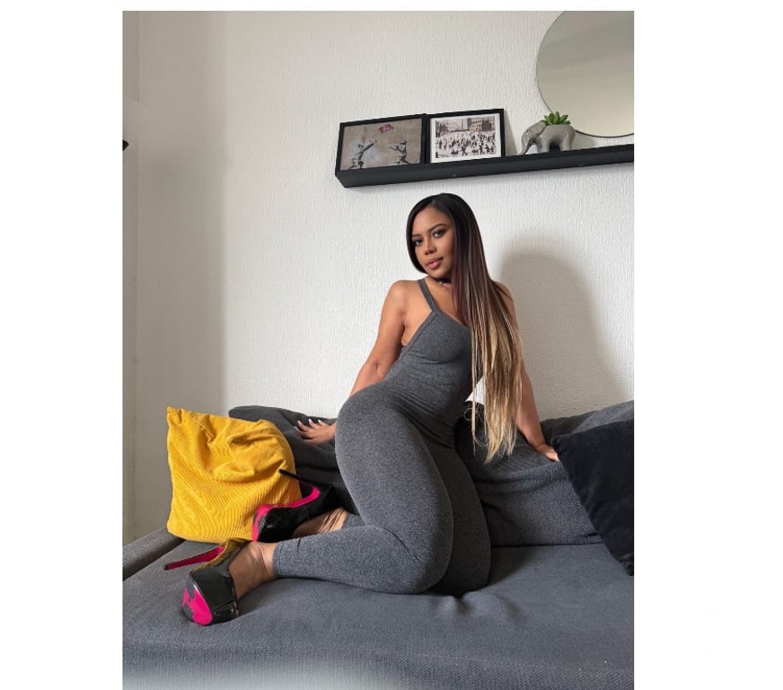 Escorts Staffordshire Cannock Chase - Photos for Latina Sexy Girl 💯Real Best Service