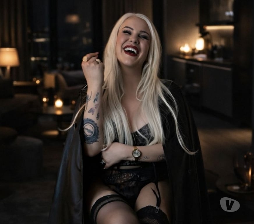 Escorts South West London Sutton - Photos for 🔥LAURA HOT🔥 NAUGHTY BLOND NO RUSH🔥