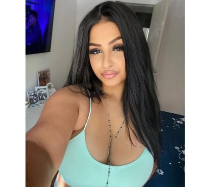  Escorts & Erotic Massage Preston City Centre Preston - Photos for Alisia new in town incall&outcall party Girls 🥳🥂🍾