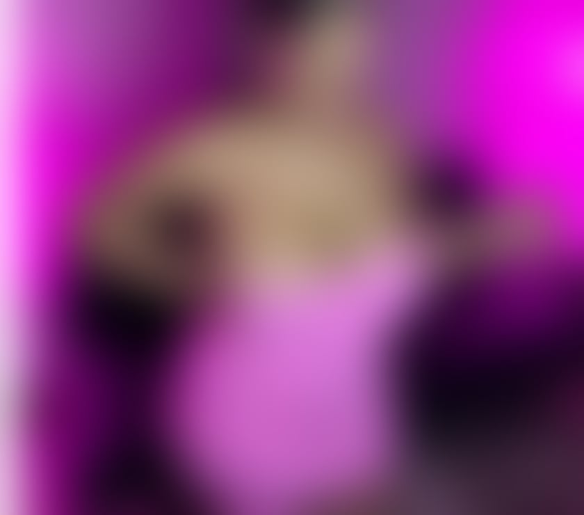 Escort Cardiff City Centre Cardiff - Photos for New Girl Big boobs 🤤🤤🤤🤤