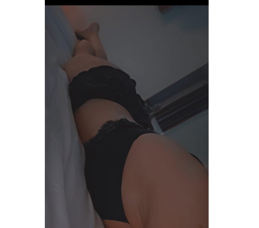 Escorts Greater Manchester Manchester - Photos for Fun exotic milf ready to help with your filthy fantasy