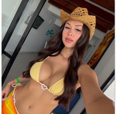 Photos for LARA PARTY🍒NAUGHTY 🪩 🔝HOTTEST BRUNETTE🍑PARTY