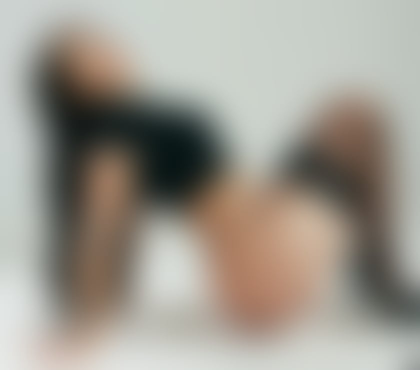  Escorts & Erotic Massage Piccadilly Manchester - Photos for Candy PARTY GIRL 🎉🥂 BRAZILIAN 🇧🇷