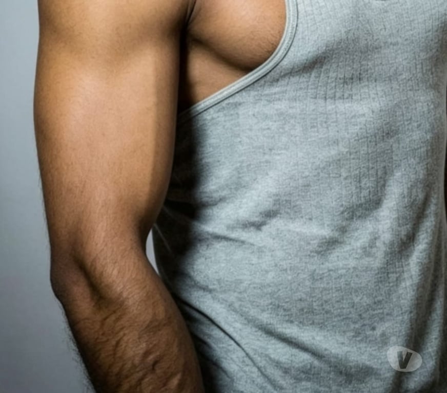 Escorts West Yorkshire Leeds - Photos for Attractive Asian Masseur