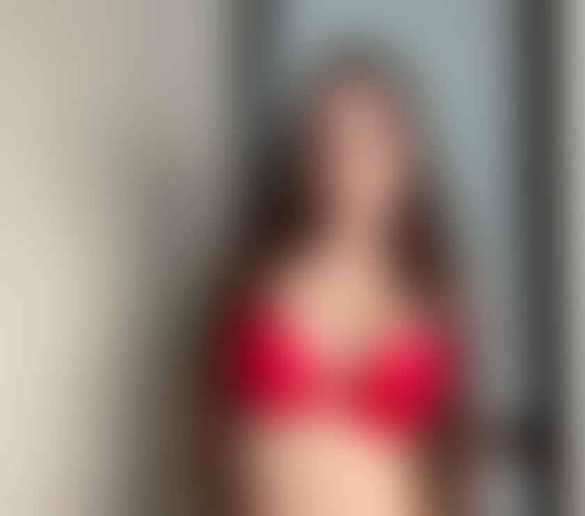Escorts East London Canning Town - East London - Photos for Bella hot girl 🔥new in town Brazilian 🇧🇷