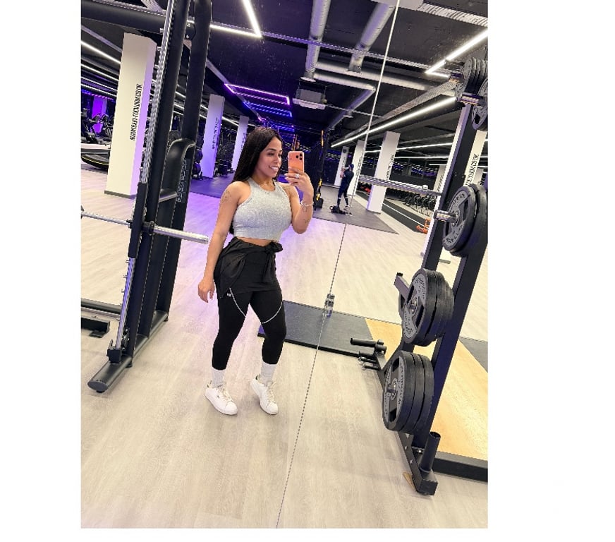 Trans Escorts Hertfordshire Watford - Photos for Bruna Cicarelly trans brazilian