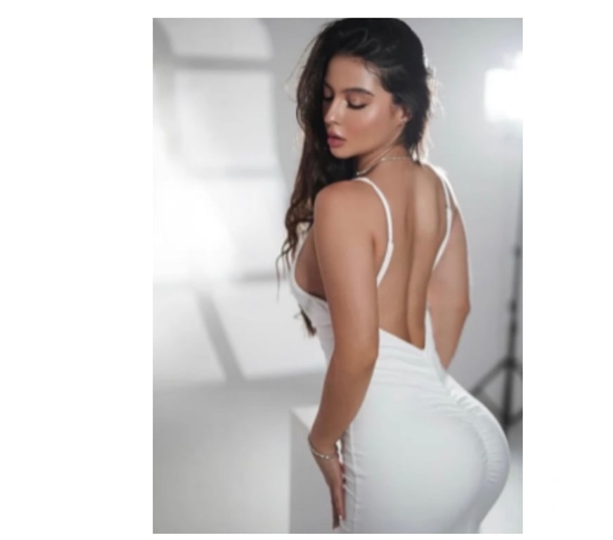 Escorts East London Canning Town - East London - Photos for NATY 🥰👸🏻 🇧🇷💕 NEW IN TOWN PARTY🥳