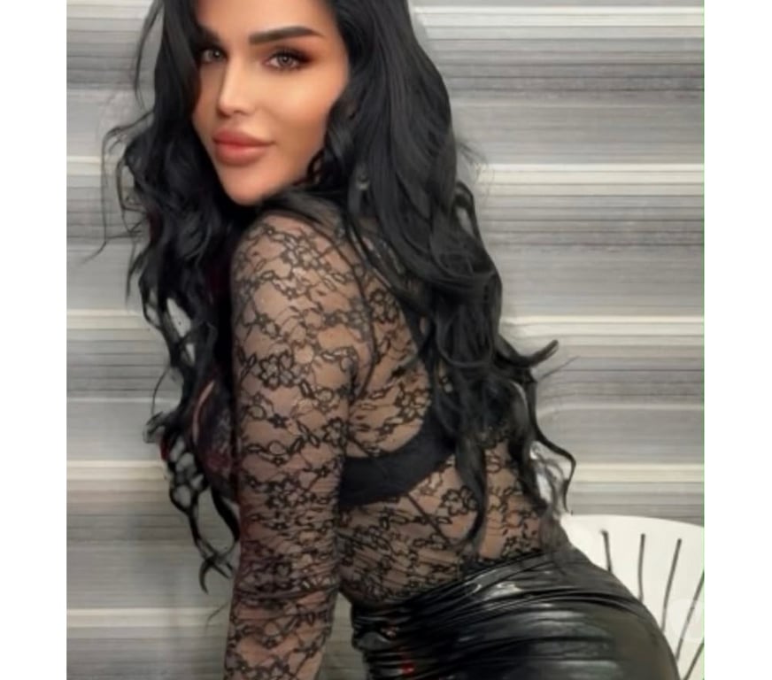 Trans Escorts North London Enfield - Photos for NEW NEW TOP TRANS 26 YEARS OLD WRITE US ON WATPP AND WE CAN