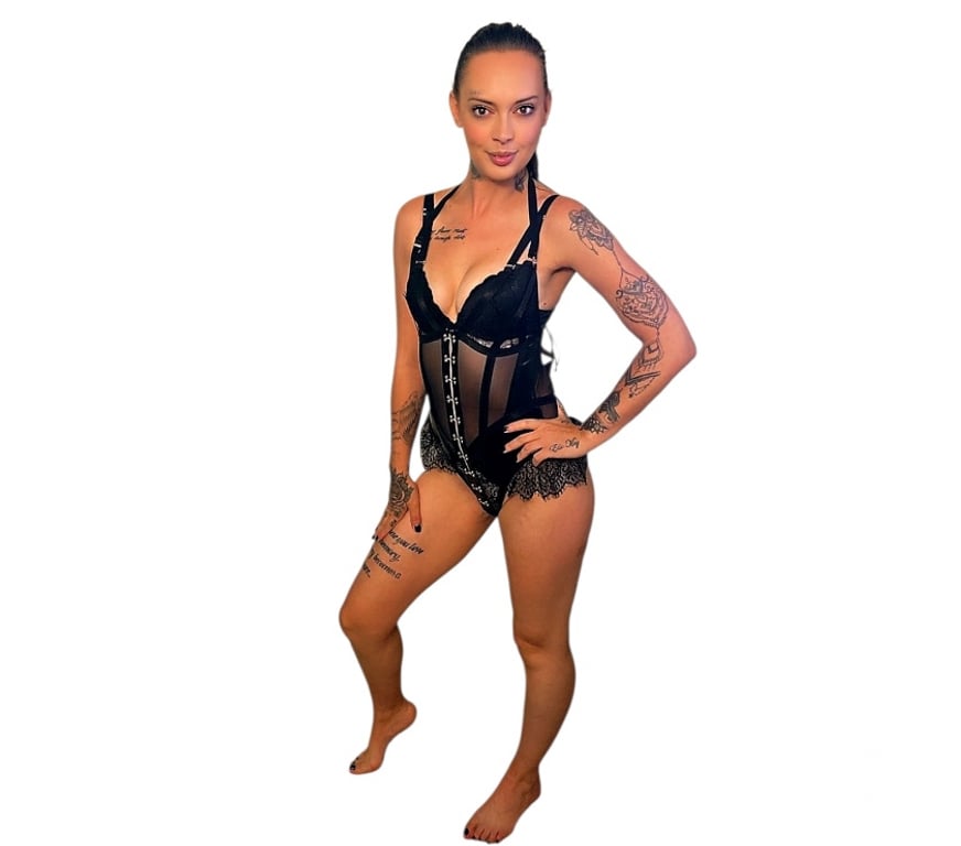 Escorts Merseyside Liverpool - Photos for White British Rose 🌹 07300647789