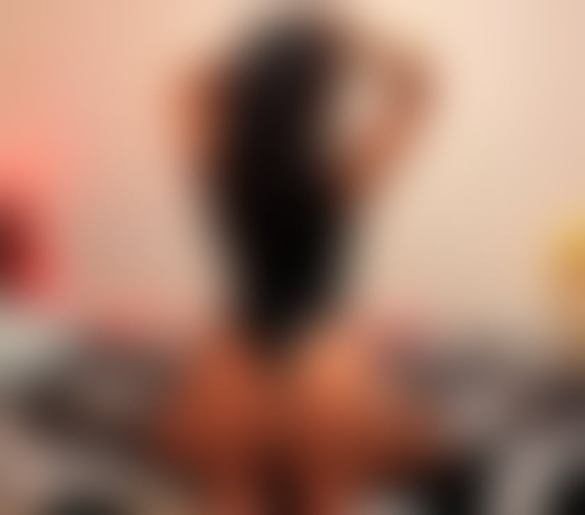 Escorts South East London Woolwich - South East London - Photos for Colombian🇨🇴 Karina sweet and sexy ♥️