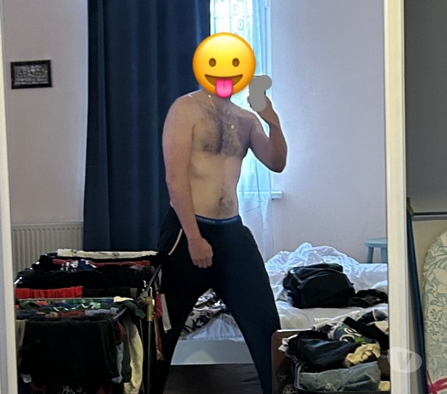  Gay massage Gloucestershire South Gloucestershire - Photos for hairy chest, good lips