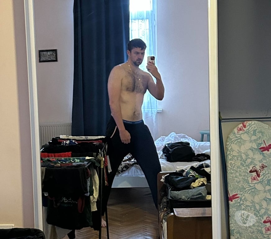  Gay massage West London Edgware Road - West London - Photos for hairy chest, talented lips, masc energy. Regular meets