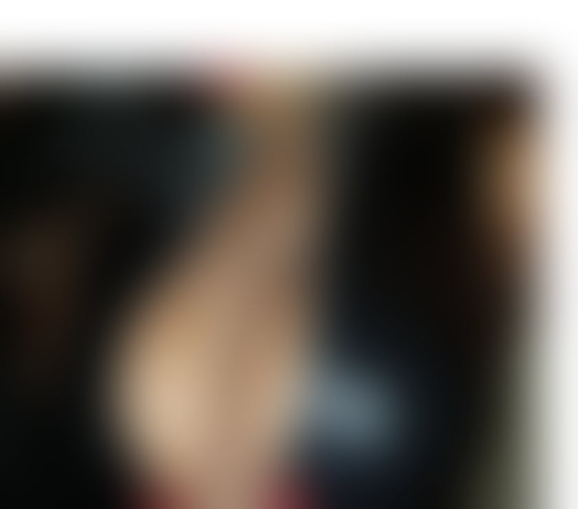Escorts Inverclyde Port Glasgow - Inverclyde - Photos for Allure K Busty ,Elegant Mature