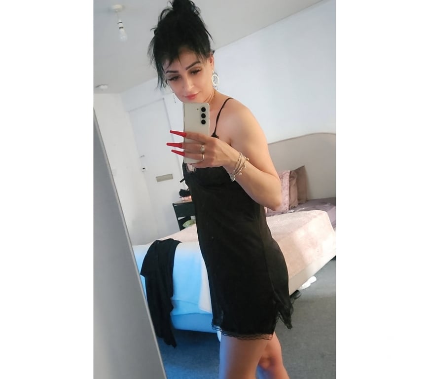 Escorts Essex Thurrock - Essex - Photos for I'm Cristina, I'm not new to your town, but let's have fun