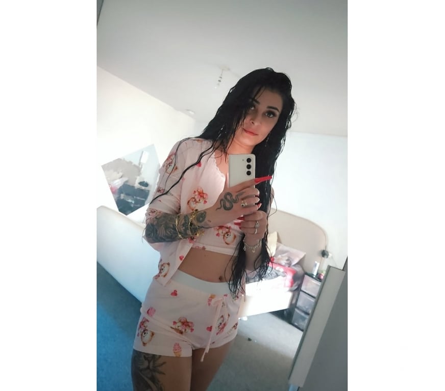 Escorts Essex Thurrock - Essex - Photos for I'm Cristina, I'm not new to your town, but let's have fun