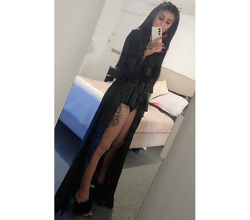 Escorts Essex Thurrock - Essex - Photos for I'm Cristina, I'm not new to your town, but let's have fun