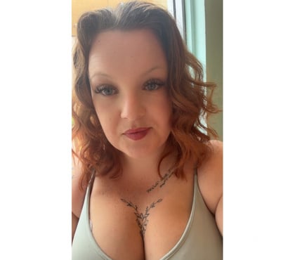 Photos for BUSTY BELLA 🍒pierced 38H 🍒