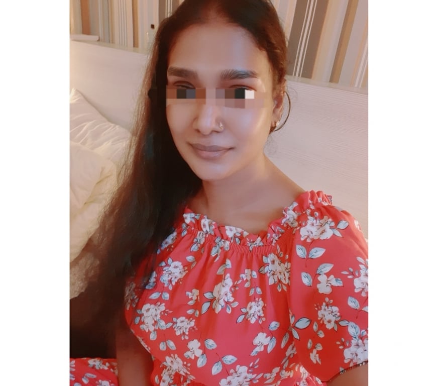 Escorts West London Hounslow - Photos for South Indian Girl New in City