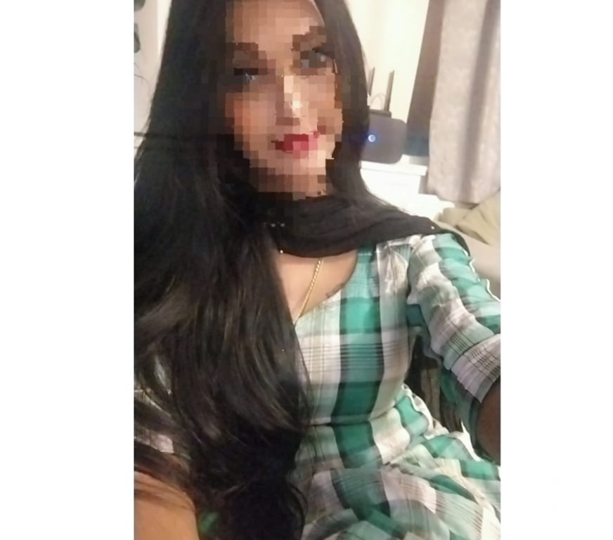 Escorts Greater Manchester Oldham - Photos for I AM VELLY, SOUTH INDIAN TAMIL GIRL
