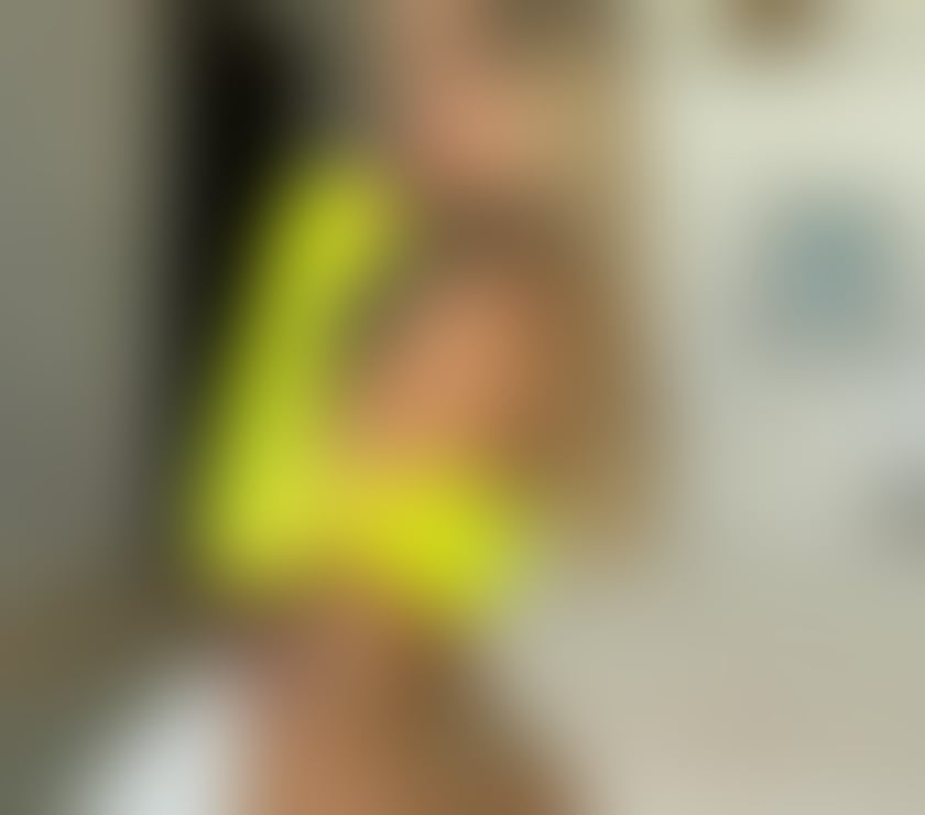 Naughty Lara 🪩 🔝HOTT🔝SLIM🔞 outcall only