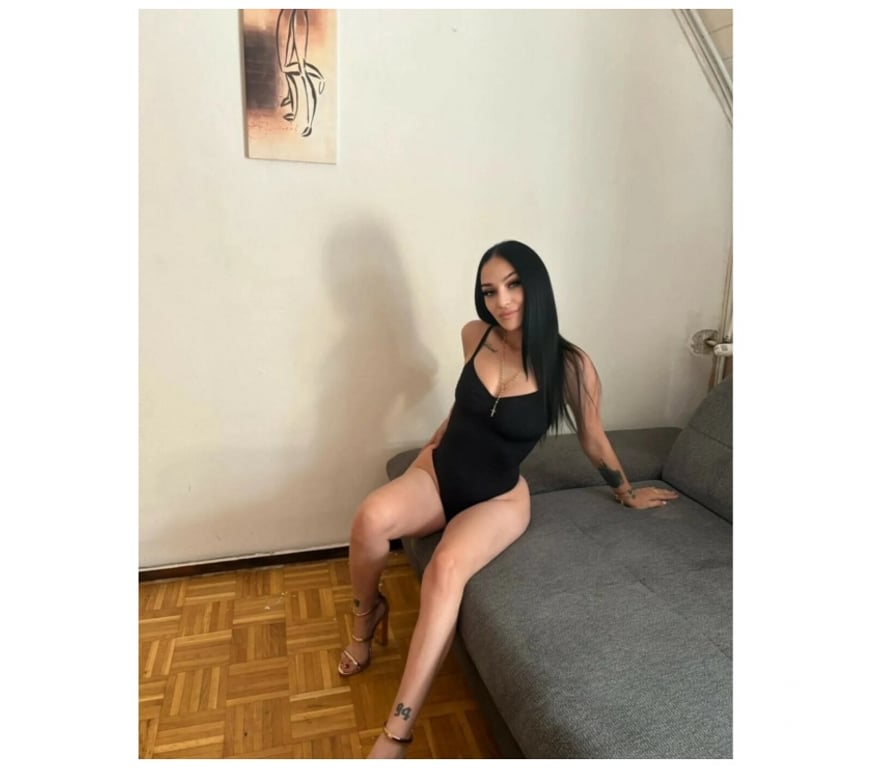 Escorts Kent Gravesham - Photos for Clara⚜️Sexy and hot⚜️PARTY 🤑😘