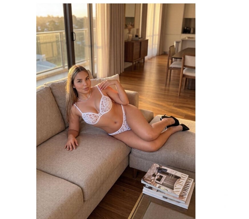 Escorts South West London Sutton - Photos for Both🇧🇷Blond and Redhair🔥Party🥳New in Sutton