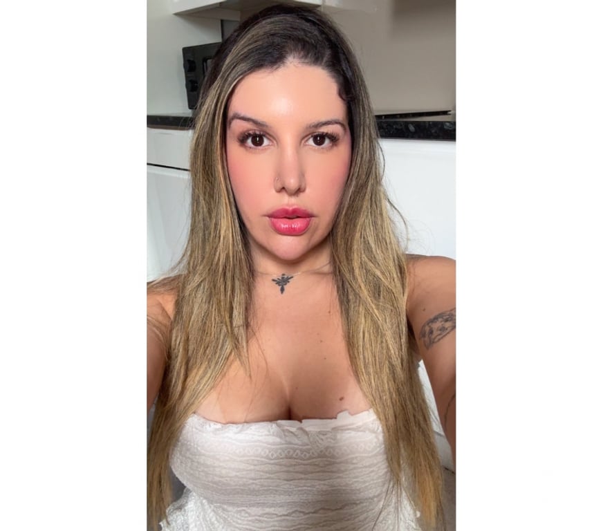 Escorts Buckinghamshire Milton Keynes - Photos for 🇧🇷 Isabela, a party girl and sexy girlfriend style