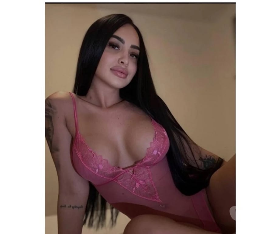 Escorts Lancashire Preston - Photos for Sexy new 🥳girl🩷 outcall only